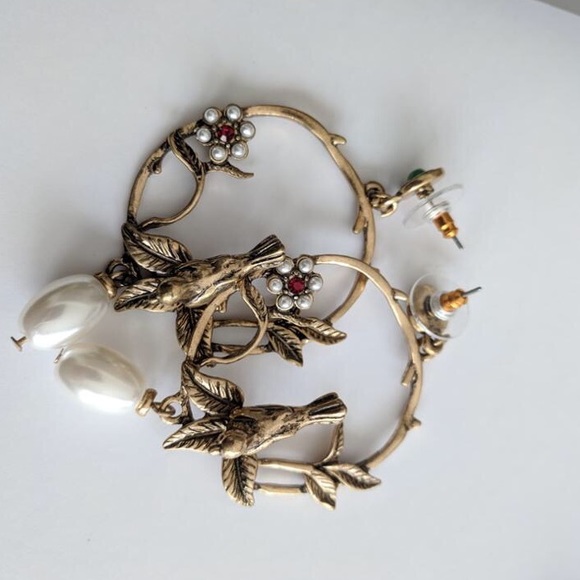 Bird Vintage Style Earrings - Picture 3 of 5